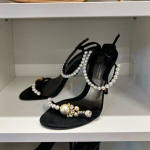 🔥🔥 Dolce & Gabbana Black Pearl Embellished Women's Heels size 35